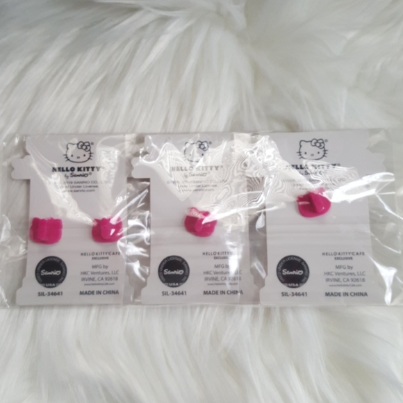 Hello kity cafe exclusive pins - Picture 5 of 5